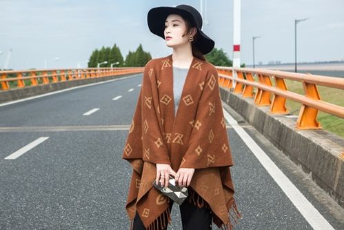 東逸名品亮相2017上海國際時尚產(chǎn)業(yè)及服裝服飾展覽會